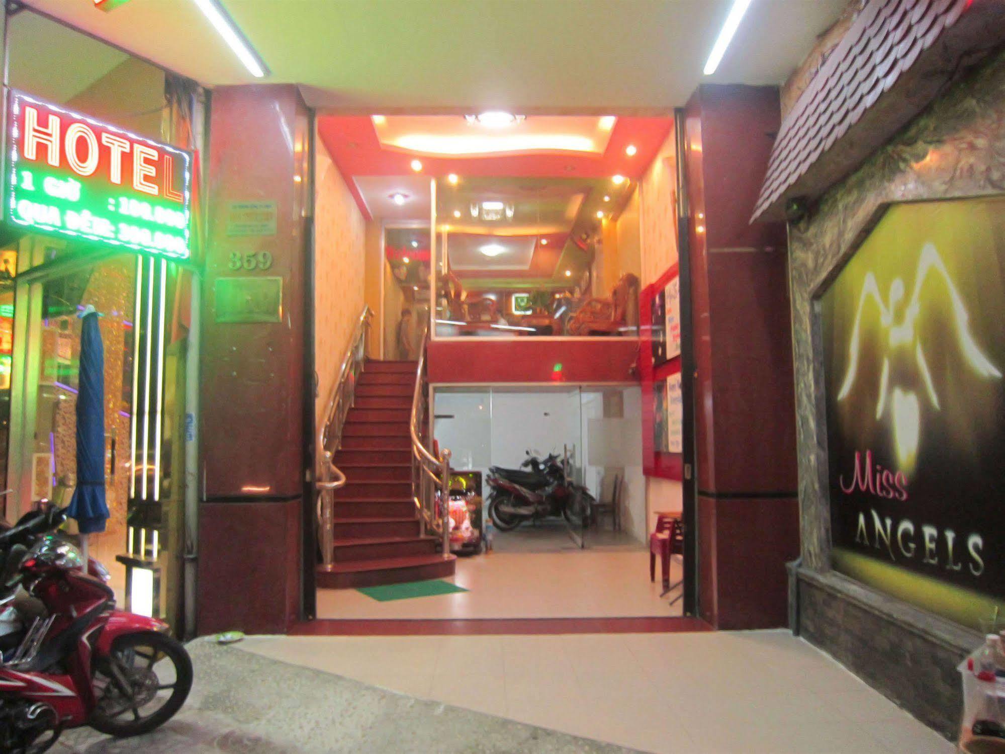 Thuy Tien Hotel Хошимин Экстерьер фото