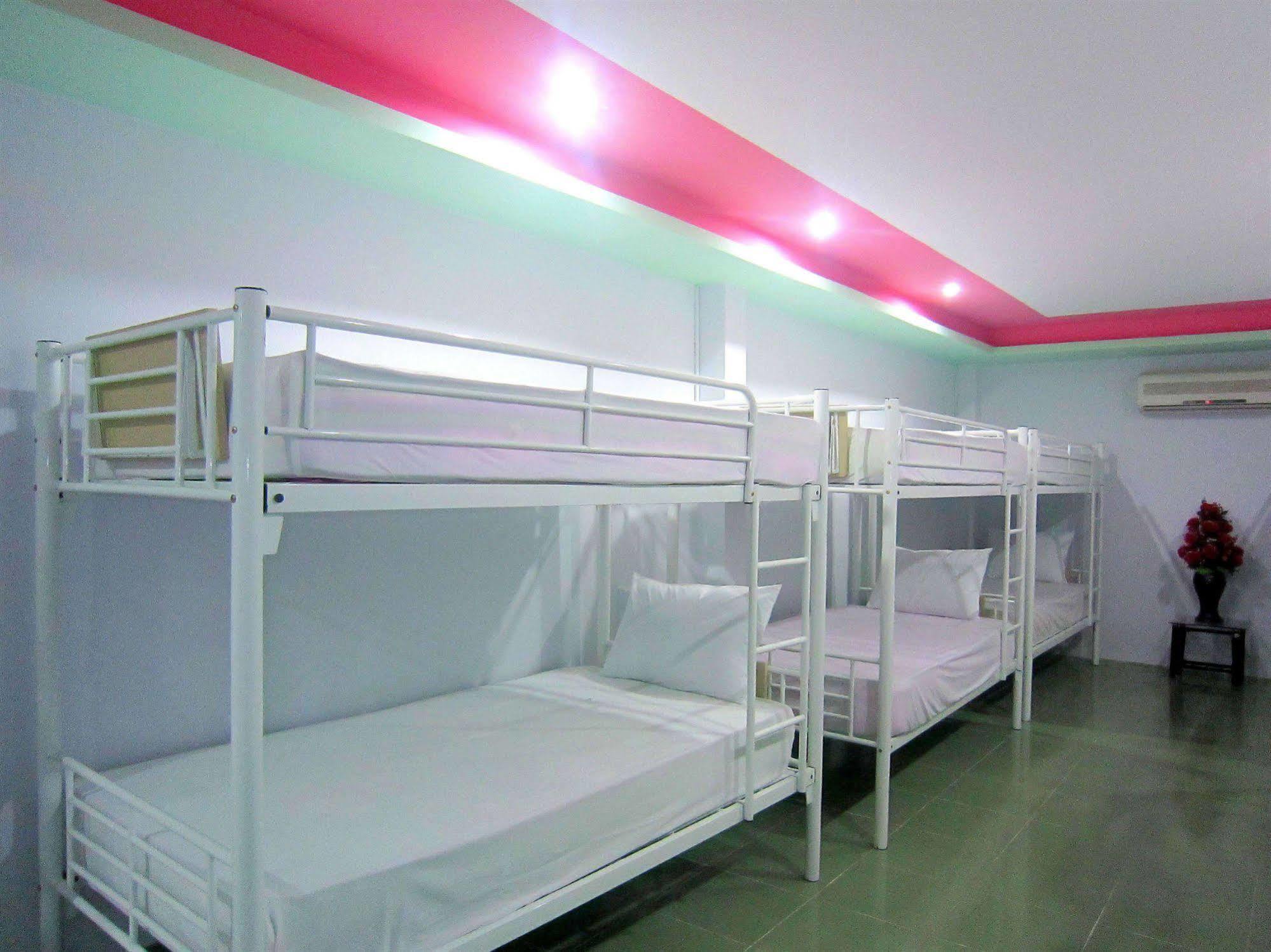 Thuy Tien Hotel Хошимин Экстерьер фото