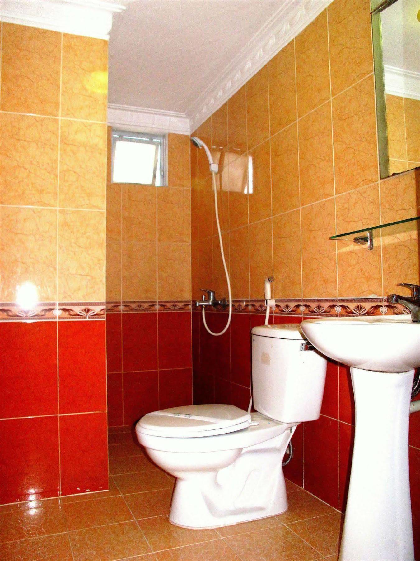 Thuy Tien Hotel Хошимин Экстерьер фото