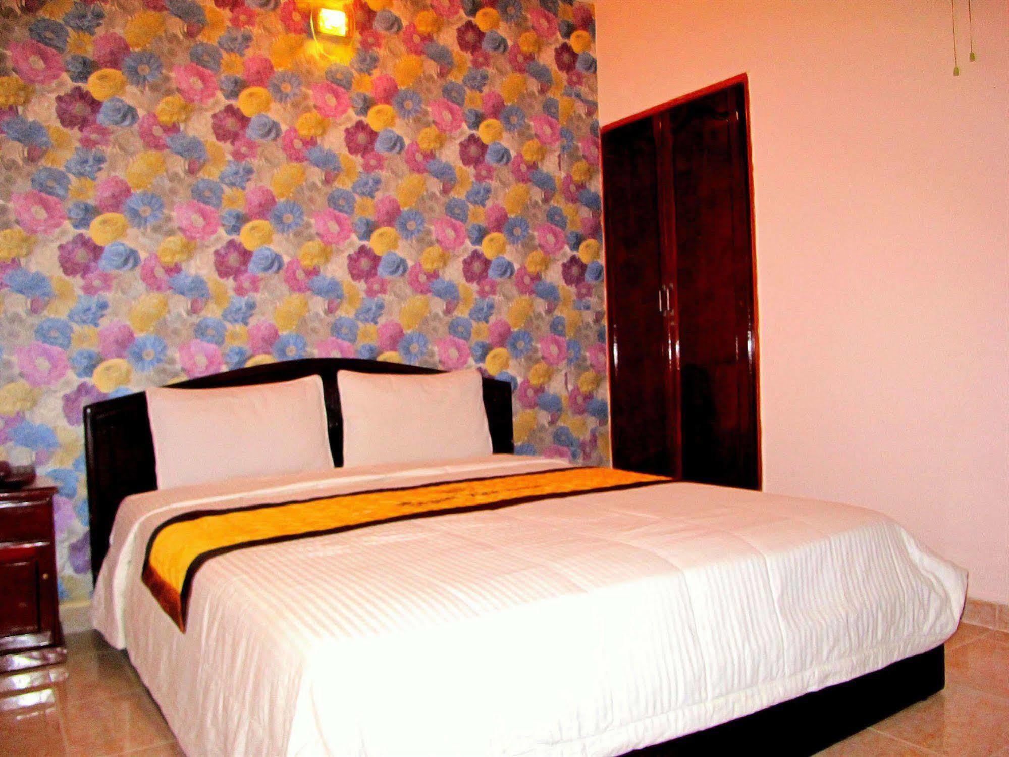 Thuy Tien Hotel Хошимин Экстерьер фото