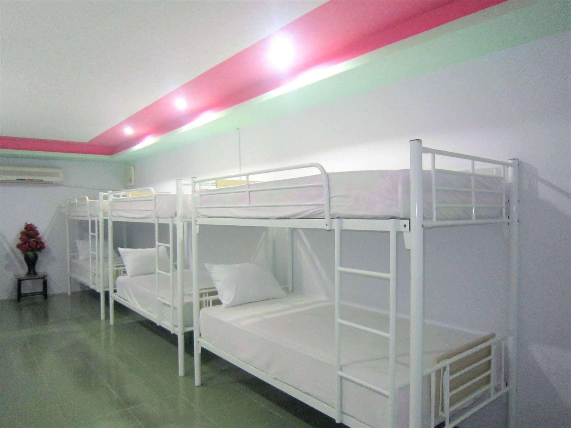 Thuy Tien Hotel Хошимин Экстерьер фото