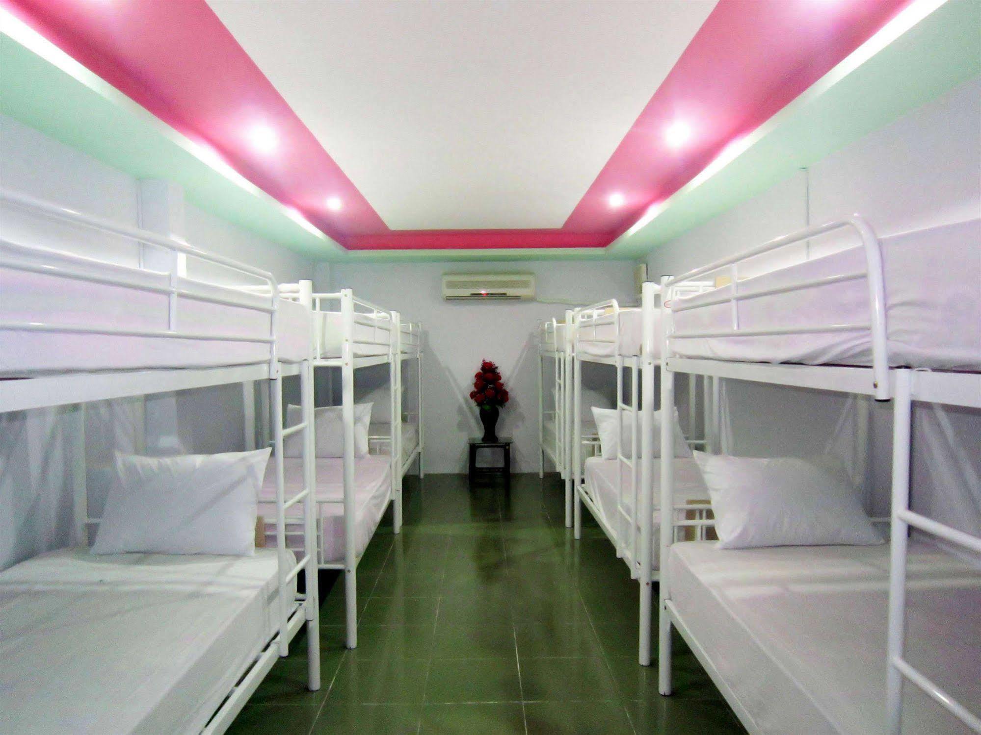 Thuy Tien Hotel Хошимин Экстерьер фото